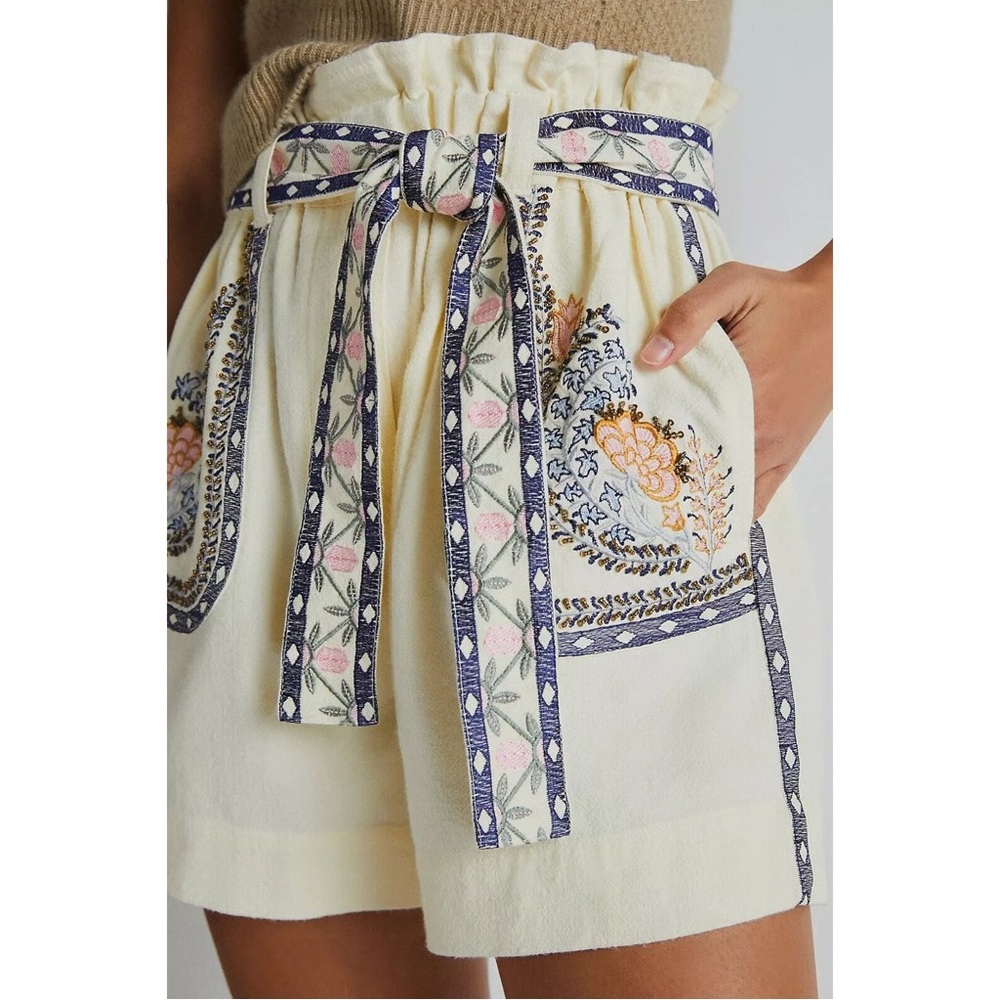 ANTHROPOLOGIE Annaleigh Embroidered Shorts in Ivory - Picture 10 of 10